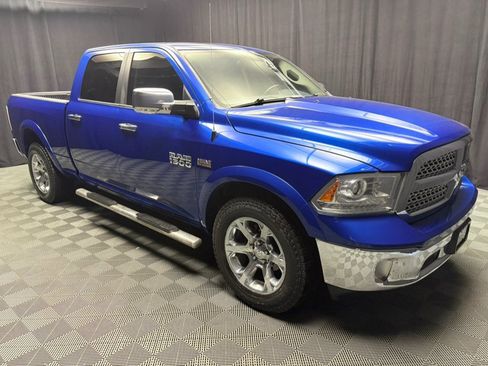Used 2015 RAM 1500 Laramie w/ Convenience Group AWD/4WD image 7