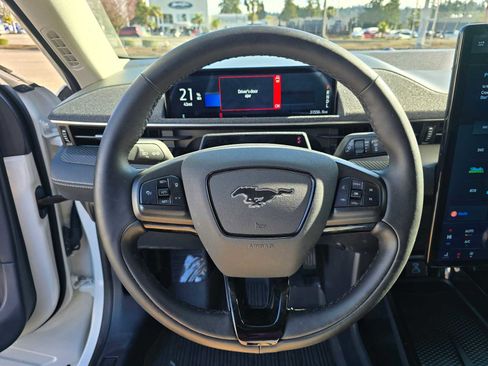 Used 2024 Ford Mustang Mach-E Premium image 24