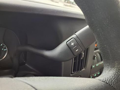 New 2025 GMC Savana 3500 LS image 19