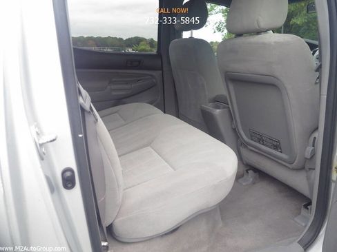 Used 2005 Toyota Tacoma 4x4 Double Cab image 13