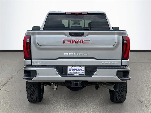 New 2026 GMC Sierra 2500 Denali w/ Denali Reserve Package image 5