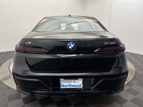 New 2026 BMW i7 xDrive60 w/ Executive Package AWD/4WD image 3