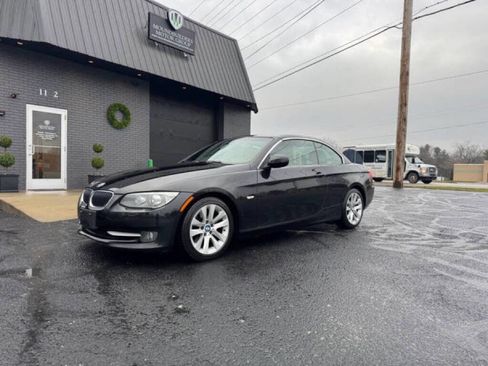 Used 2012 BMW 328i Convertible image 6