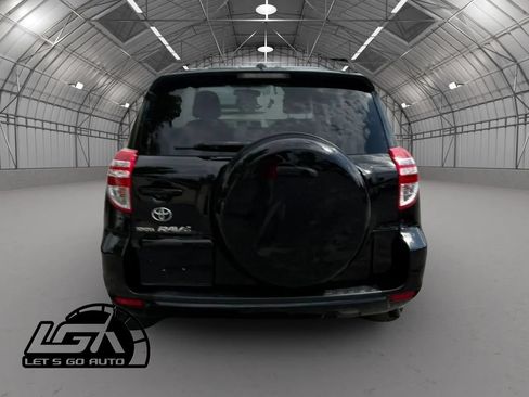 Used 2009 Toyota RAV4 2WD image 6