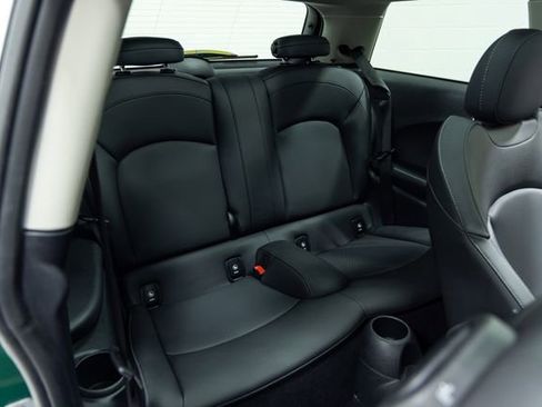 Certified 2024 MINI Cooper S image 25