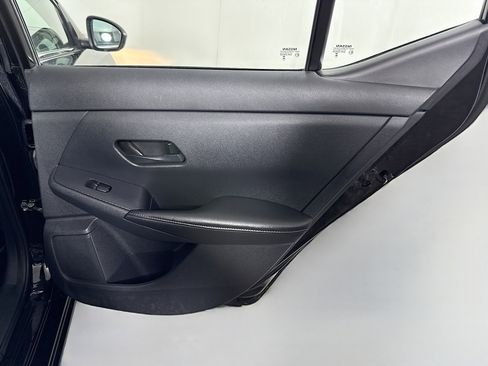 Used 2024 Nissan Sentra SV image 28