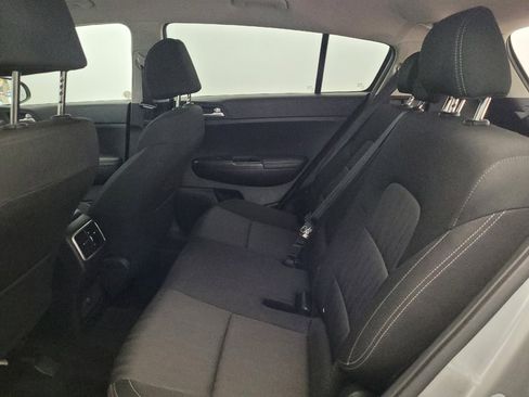 Used 2022 Kia Sportage LX AWD/4WD image 18