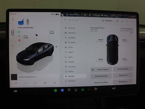 Used 2025 Tesla Model 3 Long Range image 55