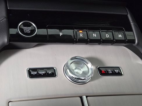 New 2026 Lincoln Navigator Premiere AWD/4WD image 26