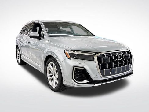 Used 2025 Audi Q7 3.0T Premium Plus AWD/4WD image 7