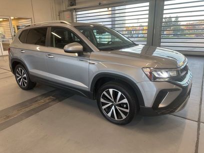 Certified 2022 Volkswagen Taos SE