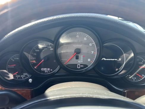 Used 2012 Porsche Panamera S RWD image 11