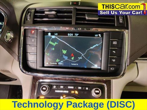 Used 2017 Lincoln Continental Reserve w/ Luxury Package AWD/4WD image 17