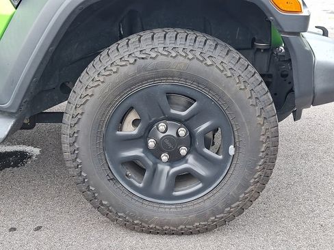 Used 2018 Jeep Wrangler Unlimited Sport S AWD/4WD image 8