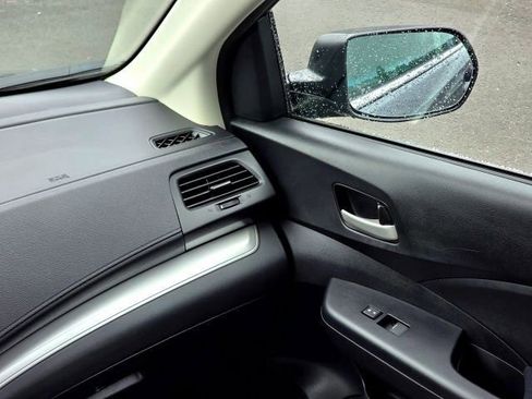 Used 2016 Honda CR-V SE image 23