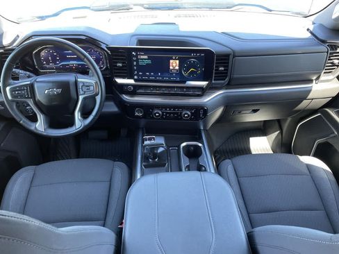 Used 2023 Chevrolet Silverado 1500 LT Trail Boss AWD/4WD image 22