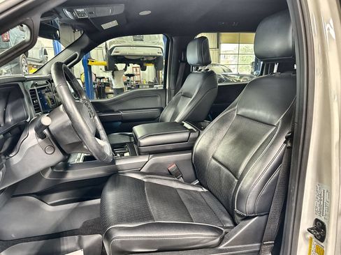 Used 2024 Ford F150 Lariat w/ Equipment Group 502A High AWD/4WD image 12