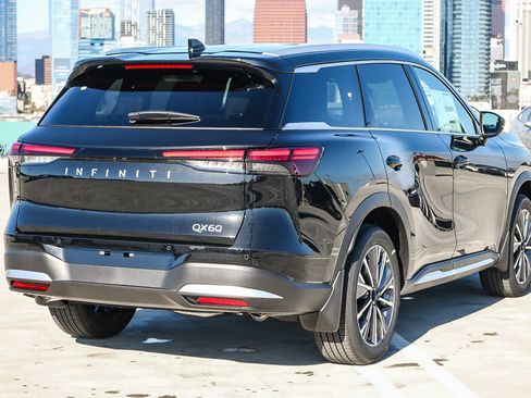 New 2026 INFINITI QX60 Luxe image 6