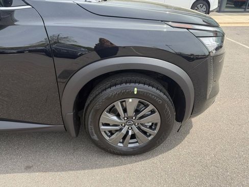 New 2026 Nissan Pathfinder SV FWD image 25