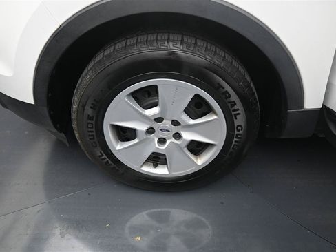 Used 2013 Ford Explorer 4WD image 16