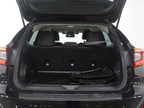 Used 2024 Subaru Crosstrek 2.0i Premium w/ Popular Package #4 image 16