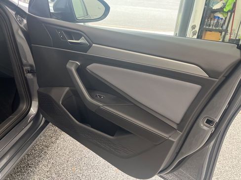 New 2026 Volkswagen Jetta SE image 36