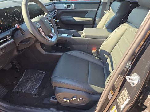 New 2026 Hyundai Santa Fe Limited image 16