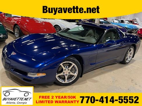 Used 2004 Chevrolet Corvette Coupe w/ Preferred Equipment Group image 1