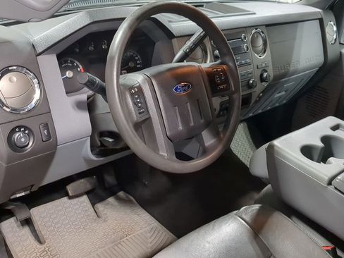 Used 2016 Ford F250 XLT image 12