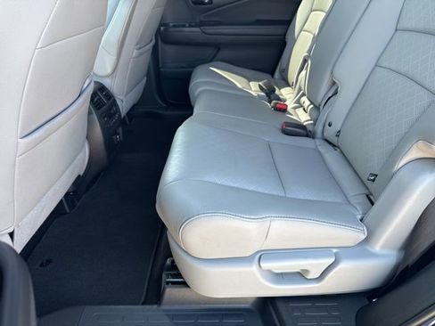 Used 2023 Honda Passport Elite image 21
