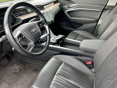 Used 2019 Audi e-tron Premium Plus w/ Cold Weather Package image 11