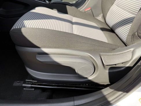 Certified 2023 Hyundai Kona SE w/ Cargo Package image 15