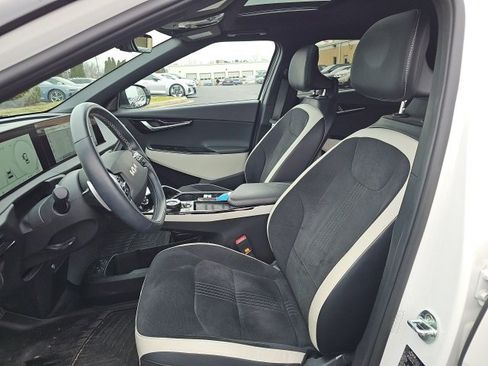 Used 2022 Kia EV6 GT-Line w/ GT-Line Suede Seat Package image 3