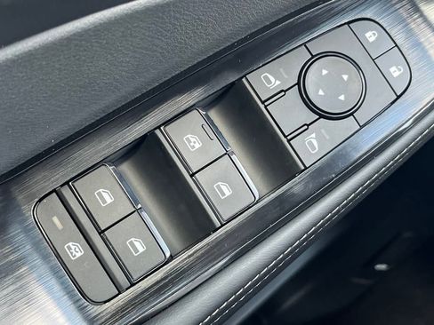 New 2026 Nissan Rogue SV image 18