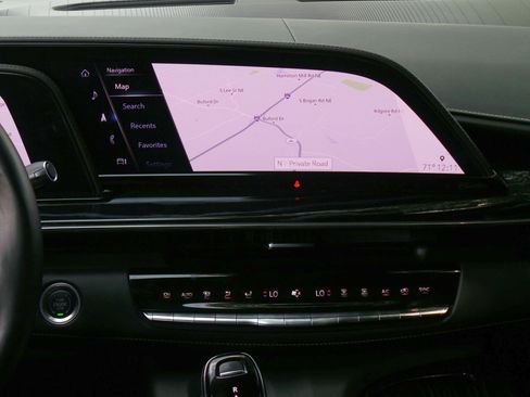 Used 2023 Cadillac Escalade V AWD/4WD image 17