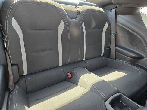 Used 2020 Chevrolet Camaro LT RWD image 26