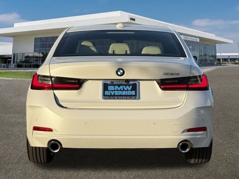 New 2026 BMW 330i Sedan image 9