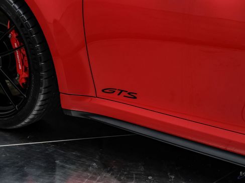 Used 2024 Porsche 911 Carrera GTS w/ Premium Package RWD image 31