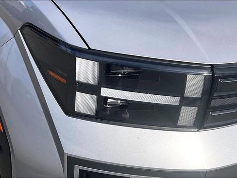 Used 2024 Hyundai Santa Fe Limited image 26