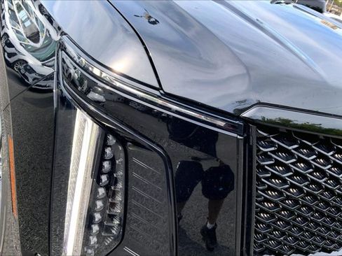 Used 2026 Cadillac Escalade Sport w/ LPO, ONYX Package AWD/4WD image 29