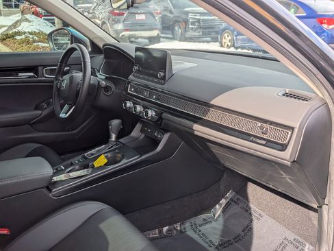 Used 2024 Honda Civic EX-L image 22