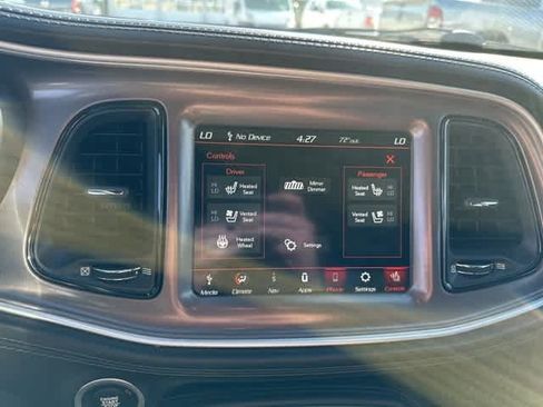 Used 2022 Dodge Challenger GT w/ Plus Package image 9