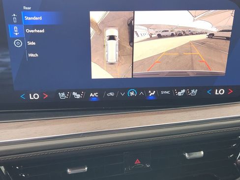 New 2026 Chevrolet Suburban High Country AWD/4WD image 14