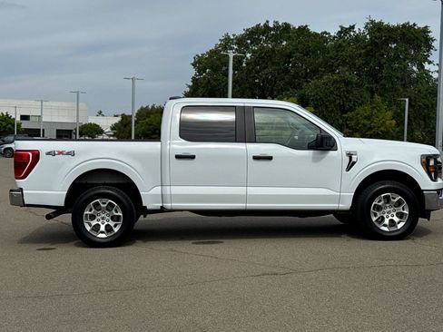 Used 2023 Ford F150 XLT AWD/4WD image 3