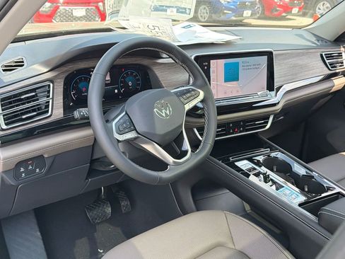 New 2026 Volkswagen Atlas SEL AWD/4WD image 16