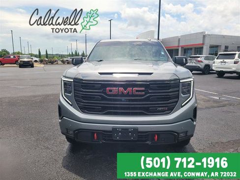 Used 2023 GMC Sierra 1500 AT4 w/ Technology Package AWD/4WD image 2