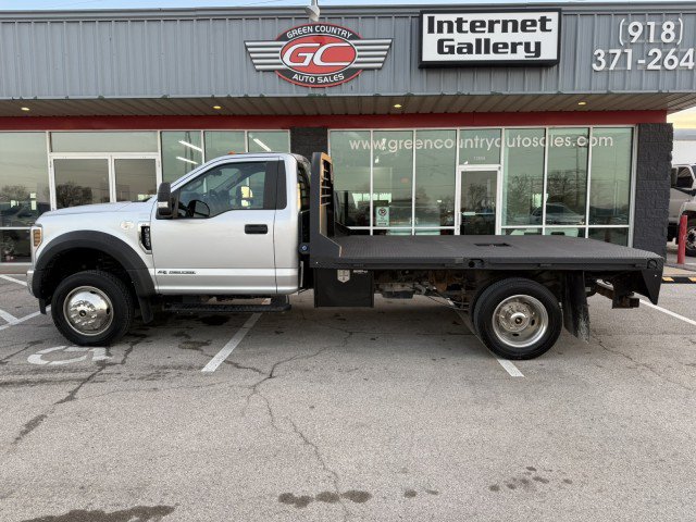 Used 2018 Ford F550 4x4 Regular Cab Super Duty image 6