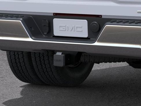 New 2026 GMC Sierra 3500 SLE w/ SLE Value Package AWD/4WD image 14