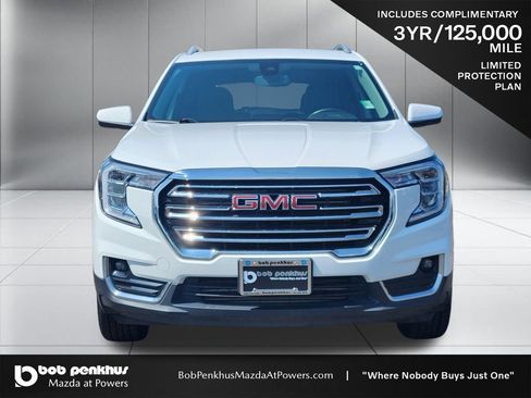 Used 2023 GMC Terrain SLT AWD/4WD image 22