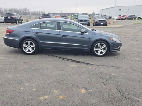 Used 2013 Volkswagen CC Sport image 10